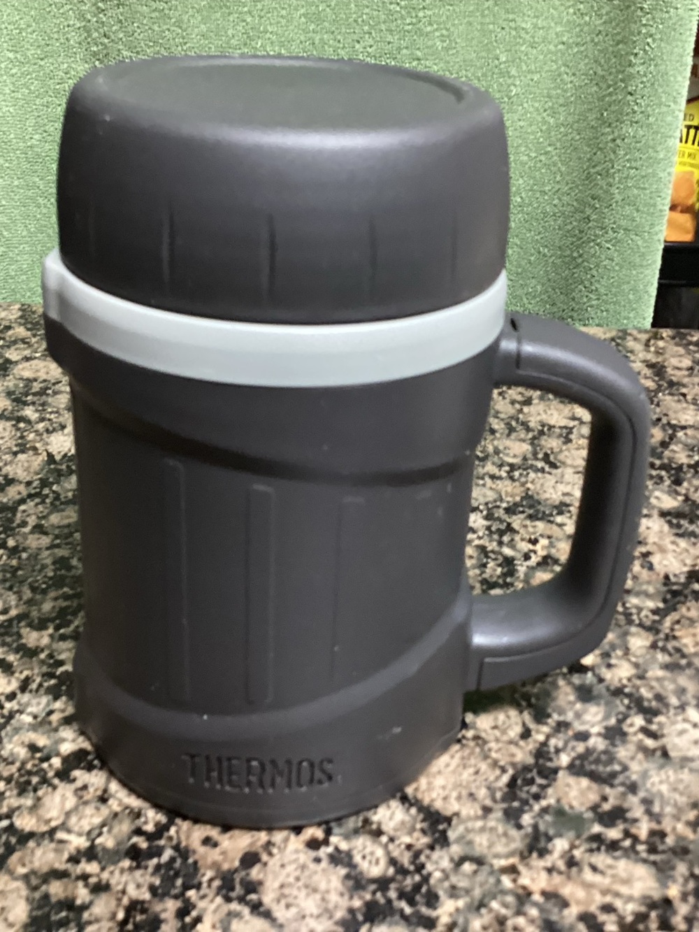 16 ounce thermos